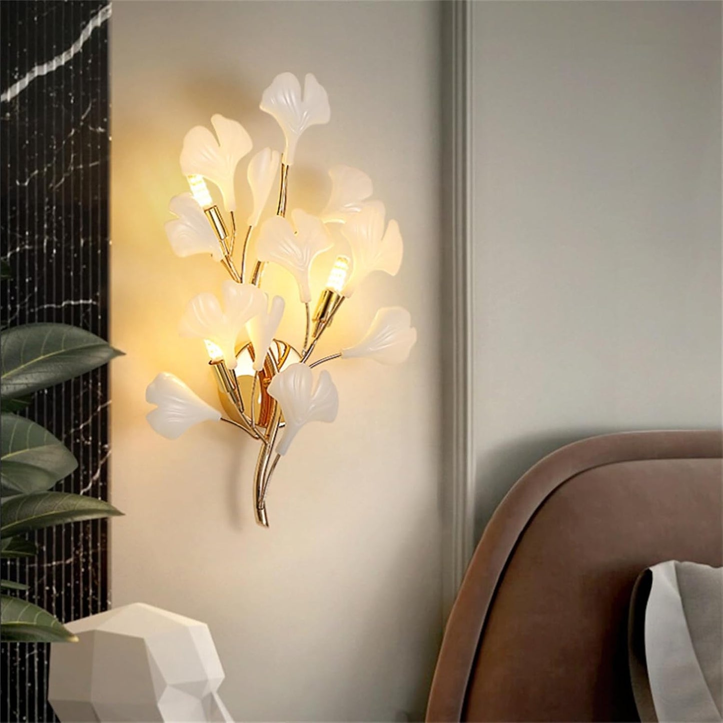 Luma Wall Light