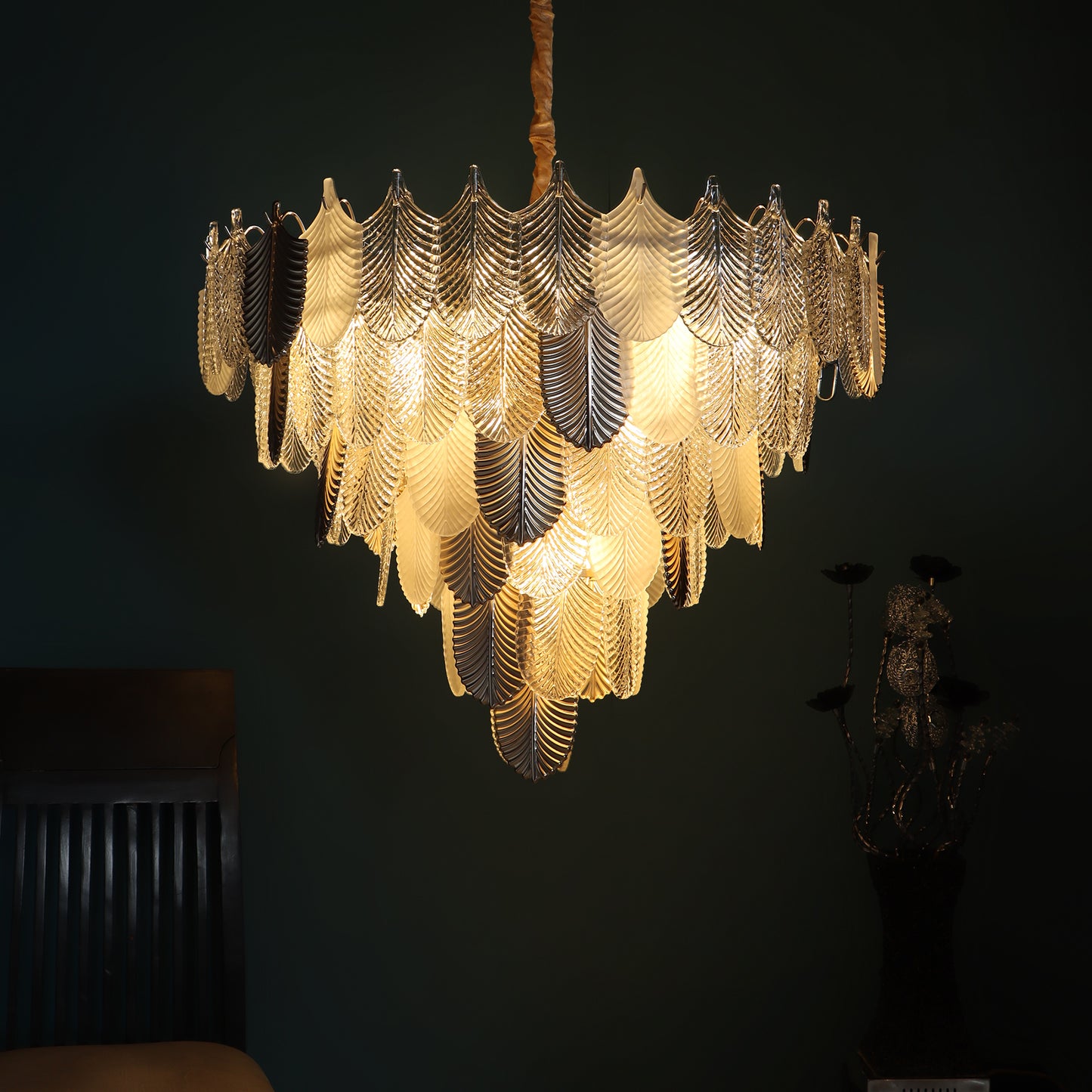 ORREN WHITE & GOLD GLASS CHANDELIER LARGE