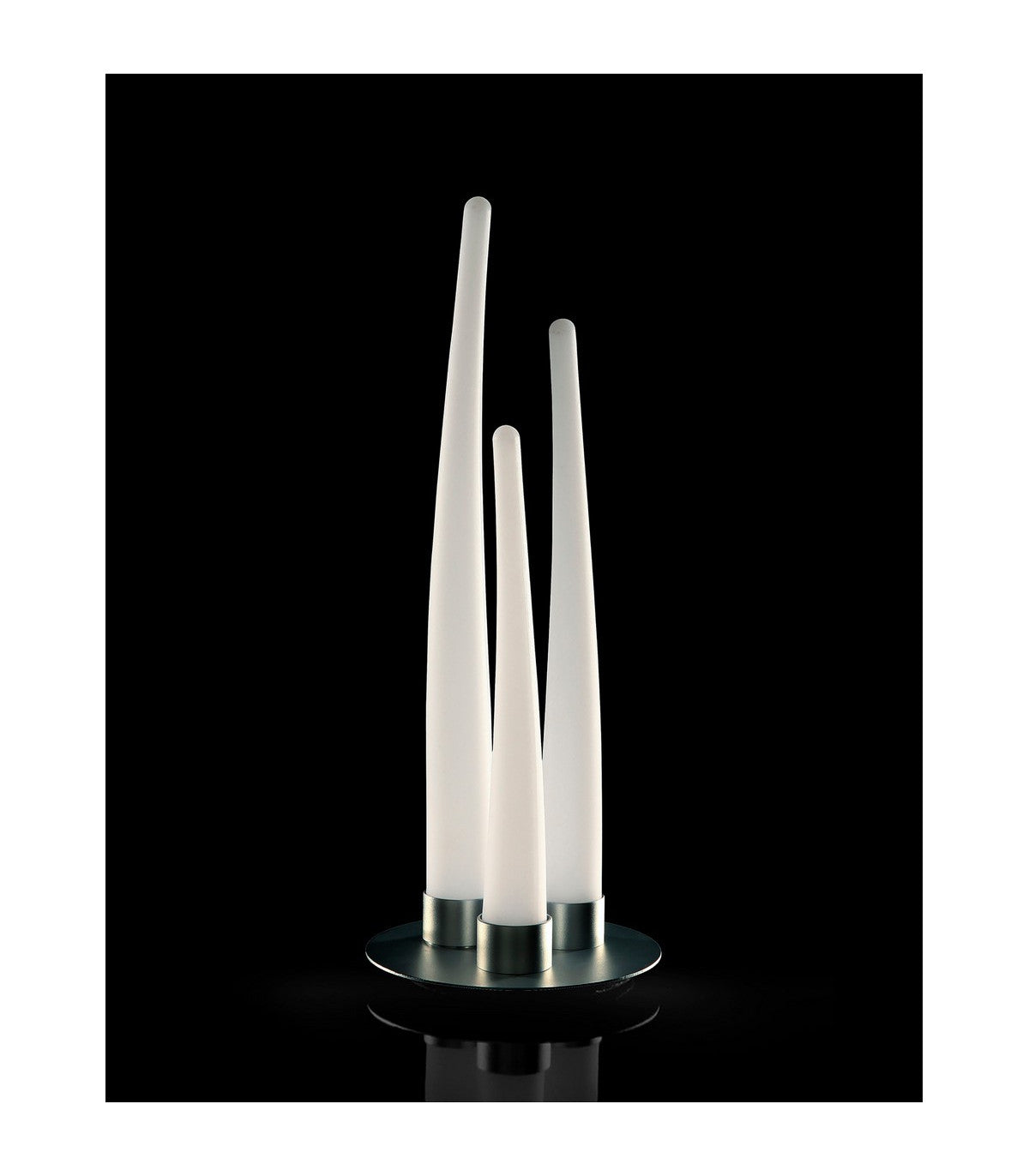 ESTALACTA - 3 Light Table Lamp