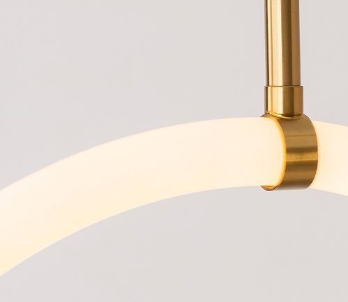 UNCUFFED MODERN LINEAR CHANDELIER