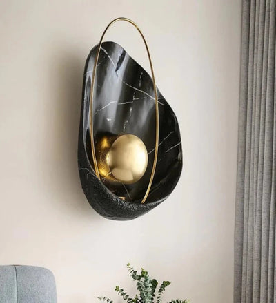 PEARL SHELL WALL LIGHT IN BLACK