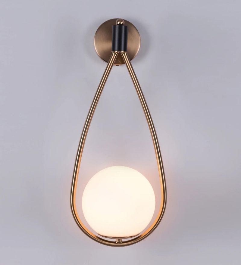 BOKT WALL LIGHT