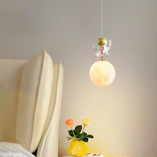 AstroGlow Pendant – Space Explorer Moon Light