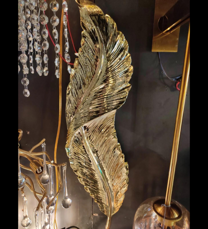 GOLD FEATHER LEAF WALL LIGHT