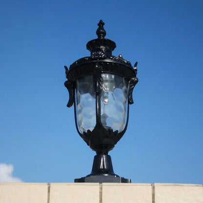 Decorative Outdoor Black Gate Light