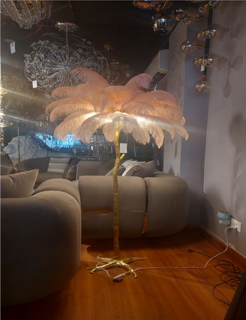 OSTRICH FEATHER FLOOR LAMP