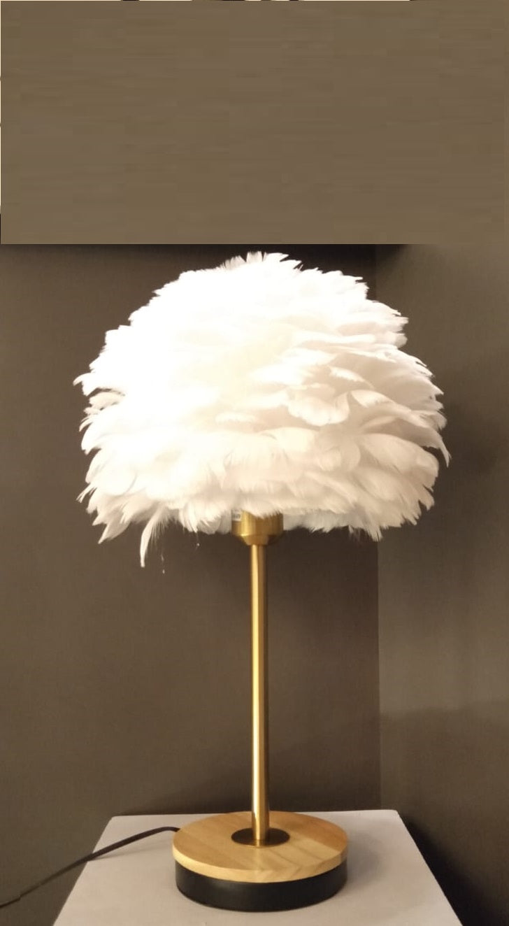 FEATHER FLOWER BLOSSOM TABLE LAMP
